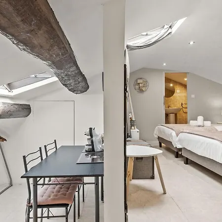 Center Apartment
